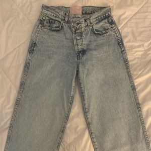 Wide leg jeans